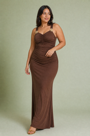Robe longue marron à fronces | Porté sur une autre silhouette | Lounelle Paris