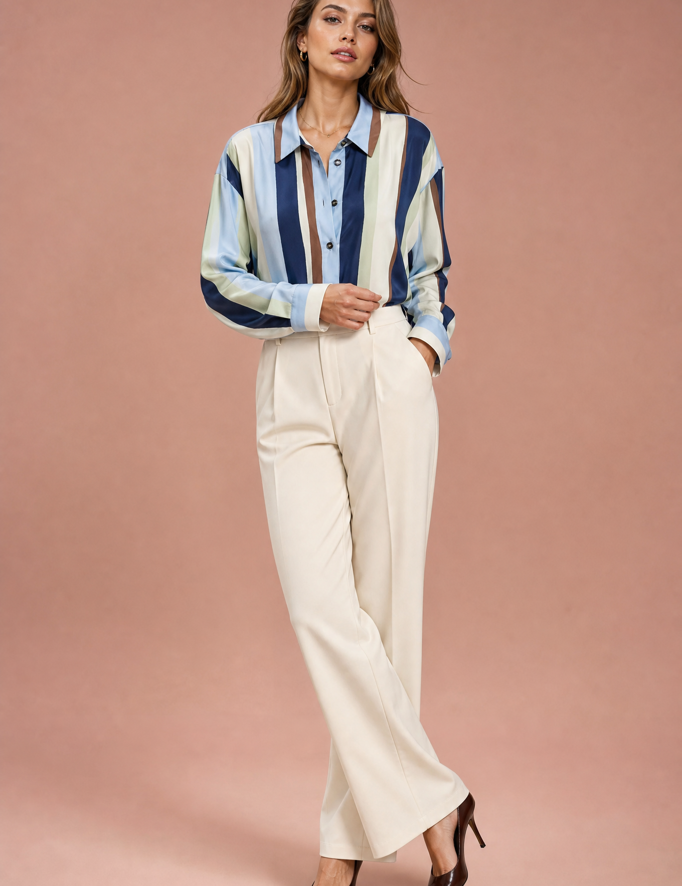 Chemise ample à rayures satinée | Vue de face | Lounelle Paris
