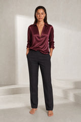 Fluid V-neck shirt
