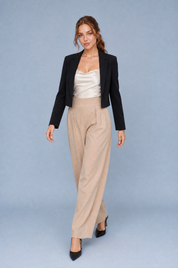 Pantalon large taille haute plissé | Vue en mouvement | Lounelle Paris
