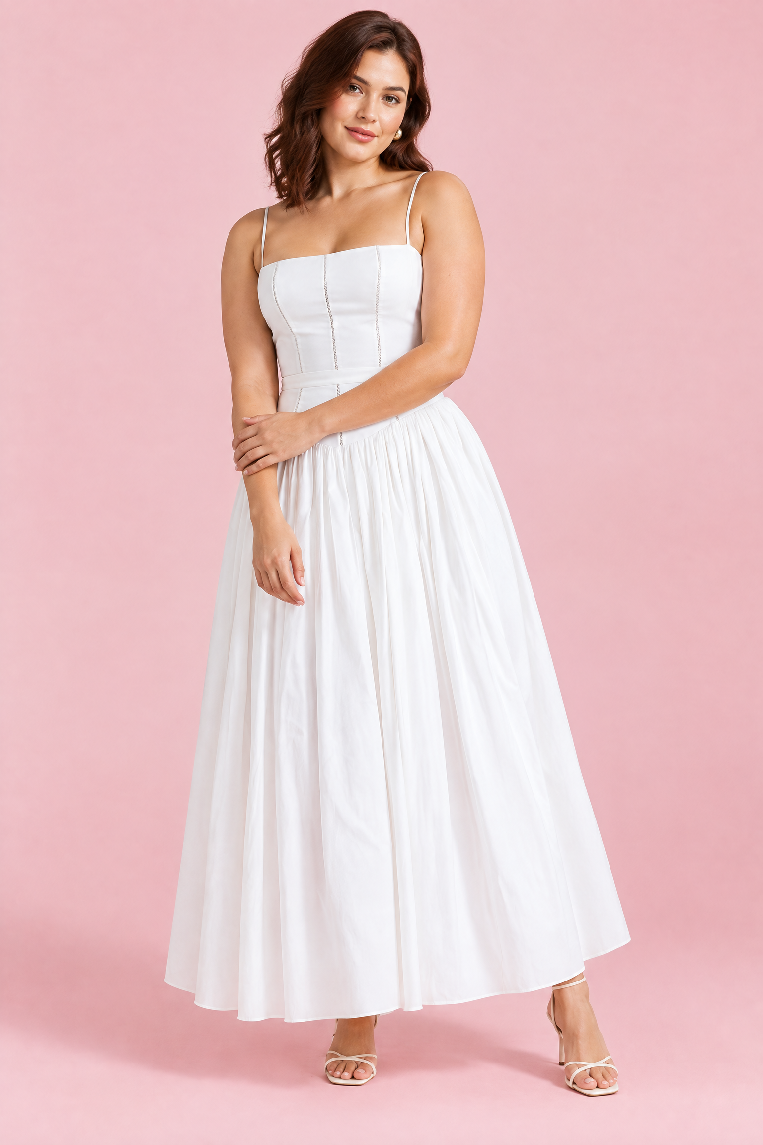 Robe longue blanche à corset | Porté sur une autre silhouette | Lounelle Paris