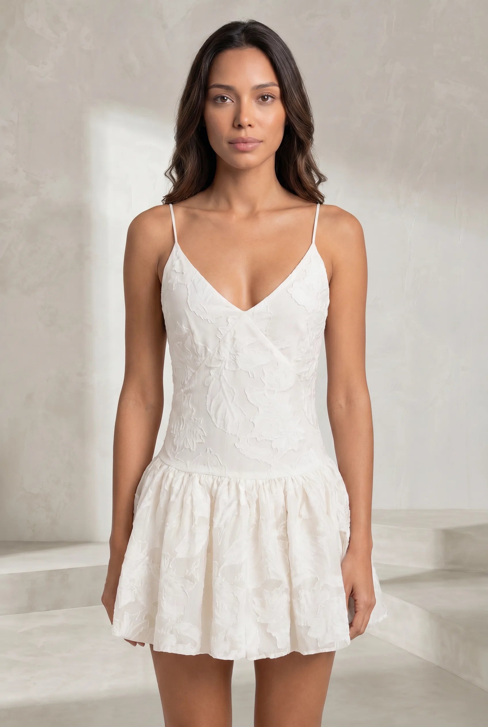 Robe col V fines bretelles | Lounelle Paris