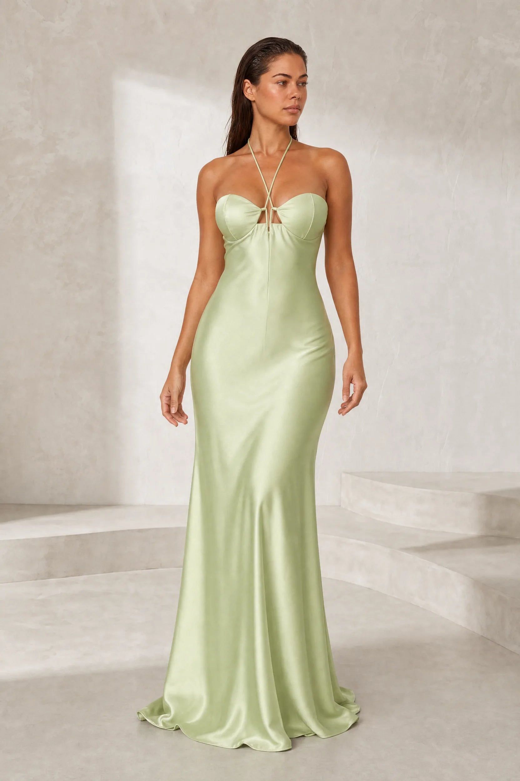 Robe longue vert clair à dos nu | Lounelle Paris
